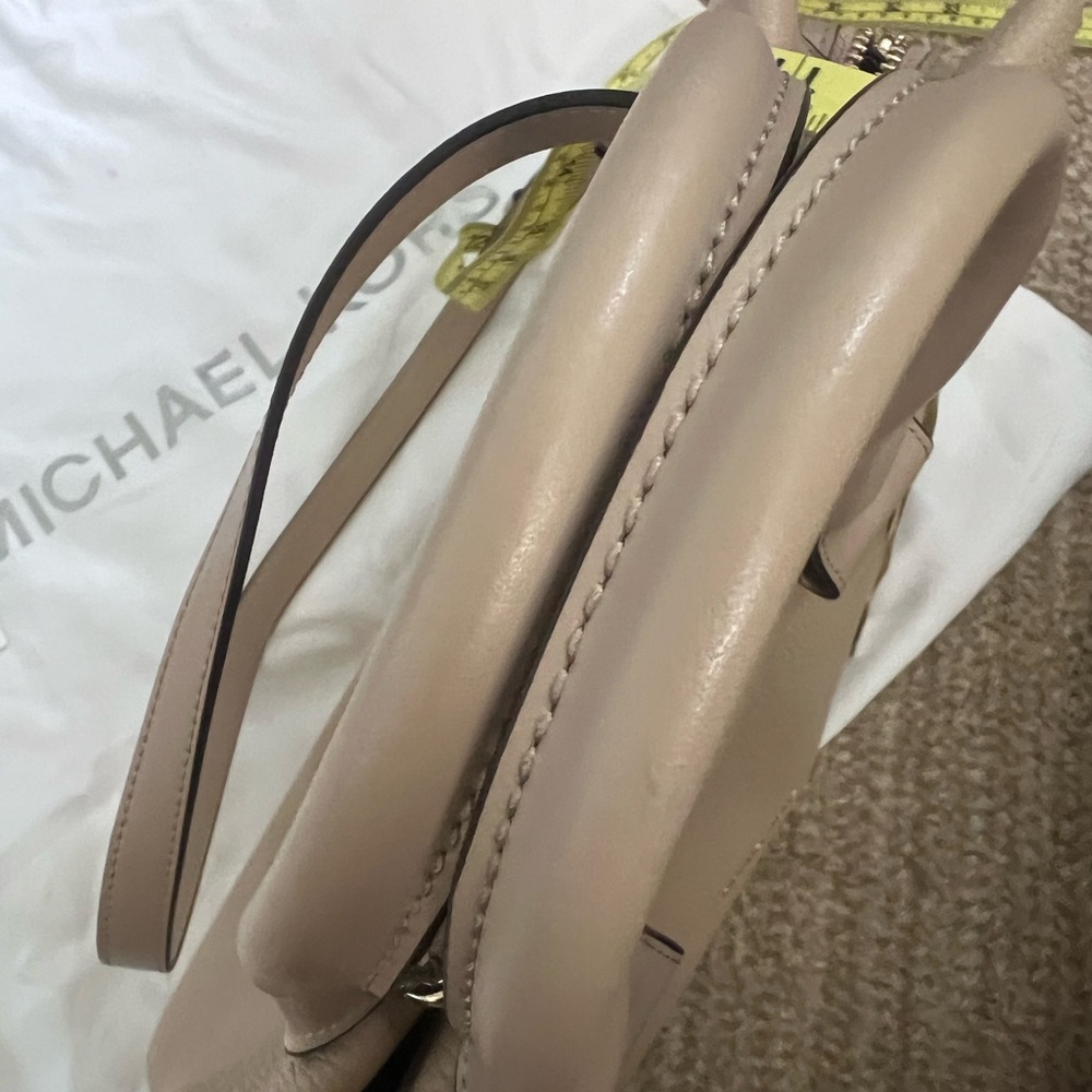 Michael Kors Tan Satchel with Double Handles and Detachable Strap - Picture 7 of 11